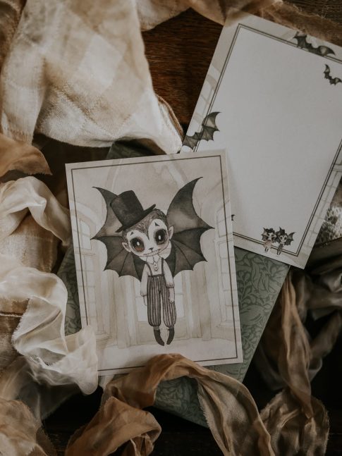 Halloween_cards_bats_vampires_Mrs_Mighetto
