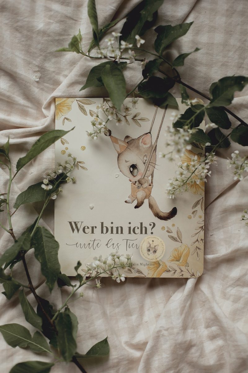 Kids_board_book_German_animals_Mrs_Mighetto